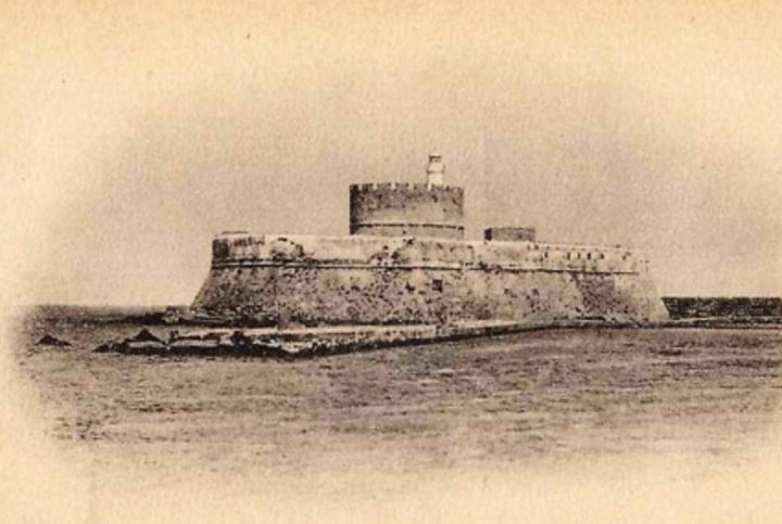 Ο Πύργος του Aγίου Νικολάου 