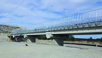 Πρόσω ολοταχώς για παράδοση και εγκαίνια της νέας γέφυρας στο Χαράκι!