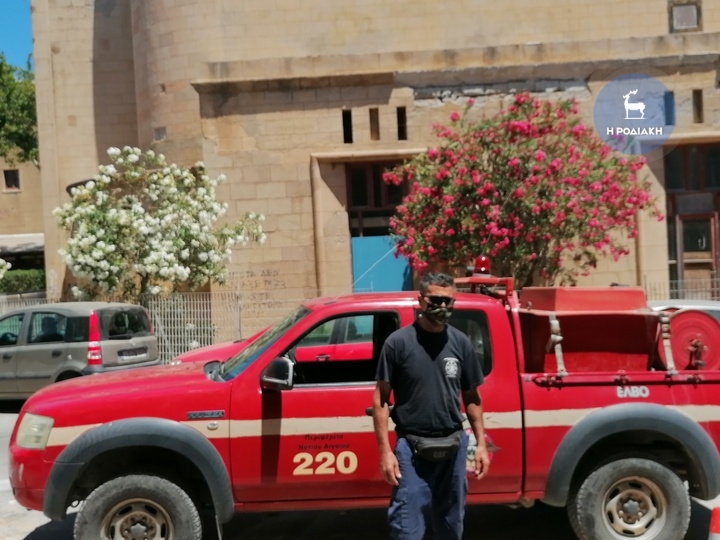 Ο κ. Νίκος Ρεσβάνης