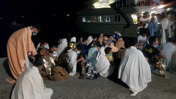Πολυετείς ποινές κάθειρξης για  το ναυάγιο με μετανάστες στη Χάλκη