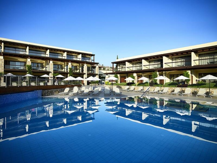 Island Blue Hotel