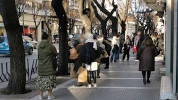 Ανοιχτά μαγαζιά και τις Κυριακές- Ποιές επιχειρήσεις θα λειτουργούν