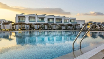 Αποδράσεις για το τριήμερο  του Αγίου Πνεύματος σε Ρόδο και Σύμη