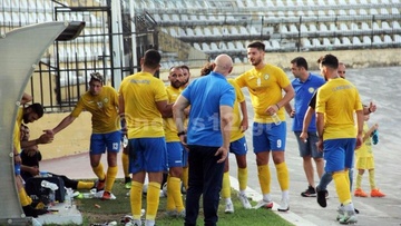 Φοίβος Κρεμαστής: Έμεινε και ο Καραγεωργίου