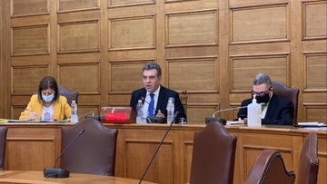 Ο Μάνος Κόνσολας συνδέει το θέμα των μειωμένων συντελεστών ΦΠΑ με σημαντικές πρωτοβουλίες στην Επιτροπή Περιφερειών της Βουλής