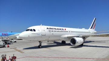 Την πρώτη της πτήση στη Ρόδο πραγματοποίησε η Air France