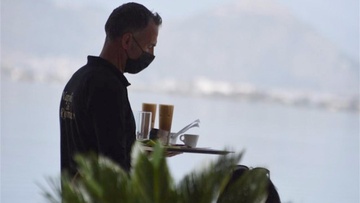 «Συμφιλιωτική σύσκεψη» στο υπουργείο Εργασίας όλων των εμπλεκομένων στον κλάδο ζητάει η ΠΟΕΕΤ