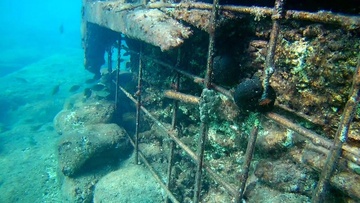 Πόσα χρόνια ακόμα θα ρίχνουν ο ένας στον άλλο το μπαλάκι της ευθύνης για το «τραμπολίνο»;