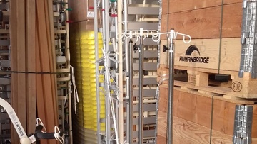 Μηχανήματα και υγειονομικό υλικό  από τη Σουηδία στο νοσοκομείο Ρόδου