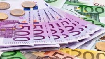 Η μηδενική σχεδόν απόδοση τόκων στις ιδιωτικές καταθέσεις  από τις τράπεζες, δεν είναι καθόλου δίκαιο