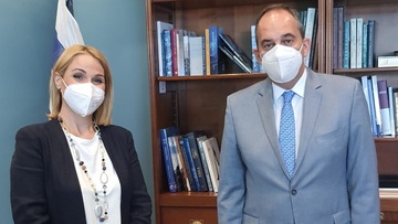 Μίκα Ιατρίδη: "82.500 ευρώ για την ανακατασκευή της αποβάθρας στο λιμάνι Πηγαδίων Καρπάθου"