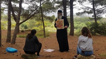 Ο αθόρυβος δάσκαλος πατήρ Καλλίνικος Μαυρολέων