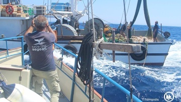 Προκλητική, καταστροφική και παράνομη  αλιεία από 6 τουρκικές μηχανότρατες  κοντά στις ακτές της Λέρου