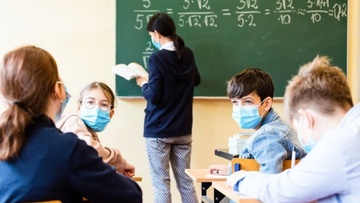 Αντίστροφη μέτρηση για το άνοιγμα των σχολείων-Πώς θα επιστρέψουν μαθητές και εκπαιδευτικοί