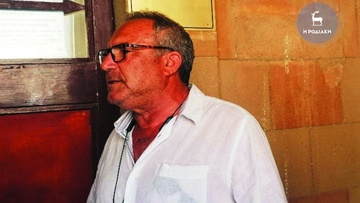 Κυκλοφορεί περισσότερος κόσμος στη Ρόδο