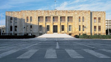 Υπέργεια και ένα υπόγειο πάρκινγκ σχεδιάζει να κατασκευάσει ο δήμος Ρόδου