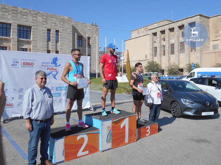 Οι απονομές στα 10χλμ. Ανδρών