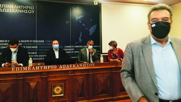 Ειδική μνεία στον Μάνο Κόνσολα από τον Βασίλη Κικίλια