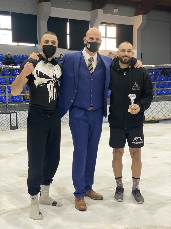 Μαζί με τον Αθανάσιο Μπάρκα και τον Κλεάνθη Κυριάκου