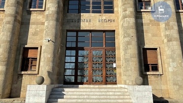 Aπολογήθηκε 38χρονος Ρομά που κατηγορείται για εμπρησμό