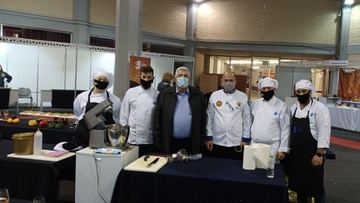 Πάνω από 300 δείγματα μελιού έστειλαν οι παραγωγοί των νησιών μας