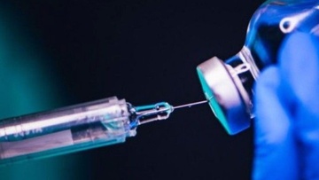 Έρχεται υποχρεωτικός εμβολιασμός για τους 50άρηδες;