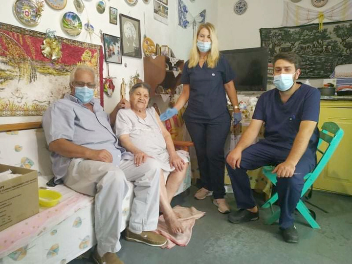 Σε κατ’ οίκον εμβολιασμό στον Αρχάγγελο