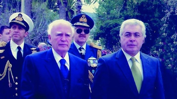 Αποχαιρετισμός του Αριστοτέλη Παυλίδη στον Κάρολο Παπούλια