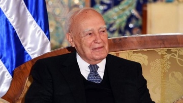Όταν ο Κάρολος Παπούλιας έβαλε πλάτη  για τους συντελεστές!