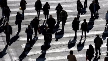 ΕΛΣΤΑΤ: Στα 10.678.632 άτομα ο μόνιμος πληθυσμός της χώρας την 1η Ιανουαρίου 2021