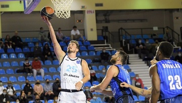 Τα φετινά παιχνίδια-«θρίλερ» στην Basket League και η περσινή «πρωτιά» του Κολοσσού