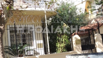 Πέταξε αυγό στην είσοδο του Τουρκικού προξενείου της Ρόδου και συνελήφθη