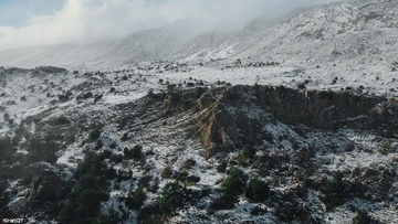 Κατάλευκο το τοπίο  σε Ατάβυρο και Αφάντου