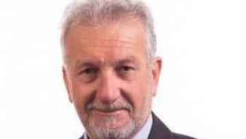 Την παραίτησή του από την επιτροπή  Περιβάλλοντος υπέβαλε ο Ν. Κανταρζής