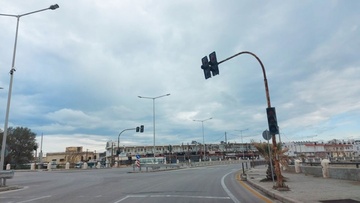 Θαύμα, θαύμα! Τα... μποφόρ φέρνουν  το φανάρι στη θέση του σιγά - σιγά!