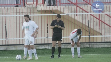 Flashback: Ο Τάσος Σιδηρόπουλος «κιτρίνισε» τον Σάκη Ναλμπάντη