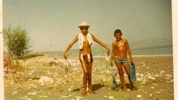 Ψαρεύοντας χταπόδια στον κόλπο του Γενναδίου!