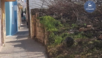 Καθαρίστηκε το οικόπεδο με τα σκουπίδια στην πόλη της Ρόδου