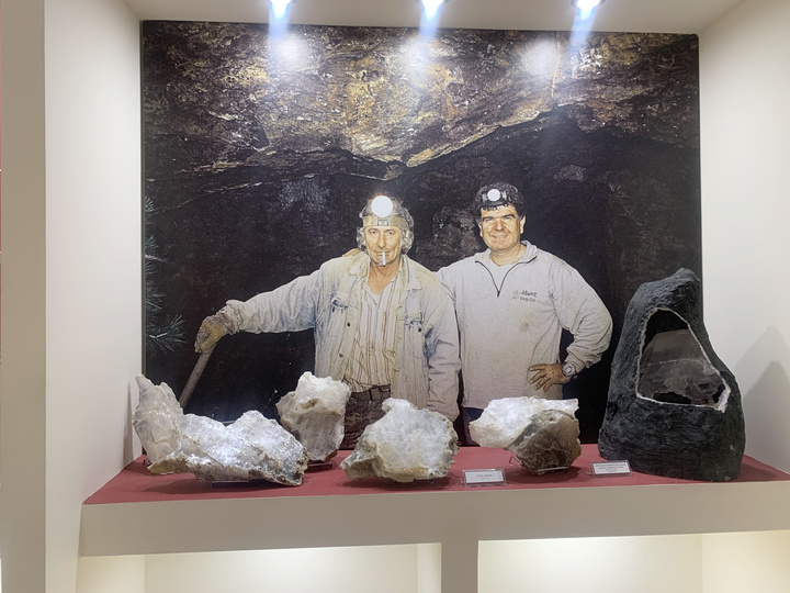 Το ορυκτολογικό και παλαιοντολογικό μουσείο Σταματιάδη