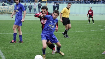 Flashback: Ο Σταύρος Γαλανός μαρκάρει τον... 17χρονο Γιώργο Δελαπόρτα