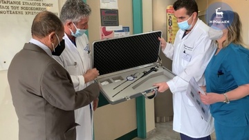 Τιμήθηκε για τις νέες δωρεές του στο νοσοκομείο Ρόδου ο Ι. Μανουσάκης