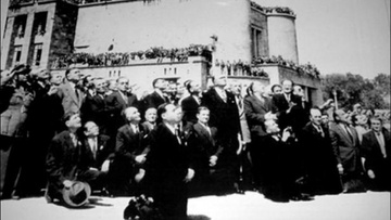 Κώστας Σκανδαλίδης: Επετειακό (7η Μαρτίου)