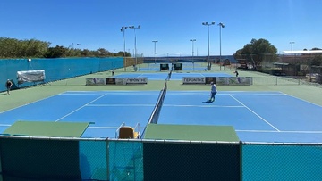 Ξεκίνησαν οι αγώνες του “I.T.F. Senior S200 Rhodes Open” στις εγκαταστάσεις του ΡΟΑ