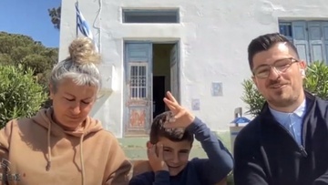 Τέλενδος: Ο μικρός Σάββας είναι  ο μοναδικός μαθητής  του νησιού