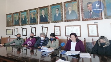 Σε αρκετές χιλιάδες ανέρχονται τα ανεπιτήρητα ζώα στη Ρόδο