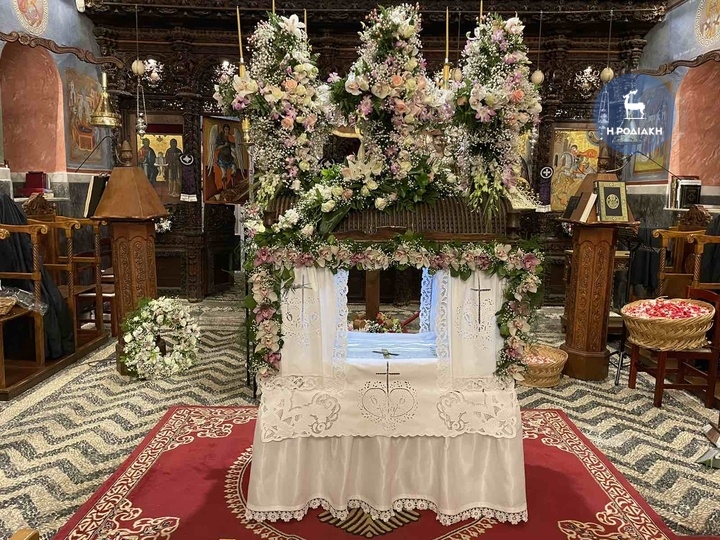 Ι.Ν. Κοιμήσεως της Θεοτόκου (Ιαλυσός)