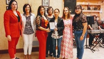 Τιμητική διάκριση από τον σύλλογο Γυναικών Παστίδας για τον αγώνα μητέρας με αυτιστικό παιδί