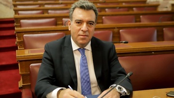 Μ. Κόνσολας: Δρομολογούνται έργα αναβάθμισης του αεροδρομίου Καρπάθου