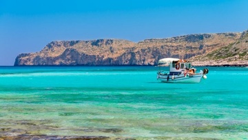 DW: Οι 10 πιο δημοφιλείς τουριστικοί προορισμοί της Ελλάδας