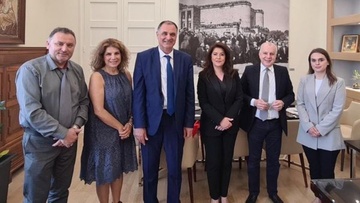 Με την πρέσβη της Αλβανίας συναντήθηκε ο δήμαρχος Ρόδου